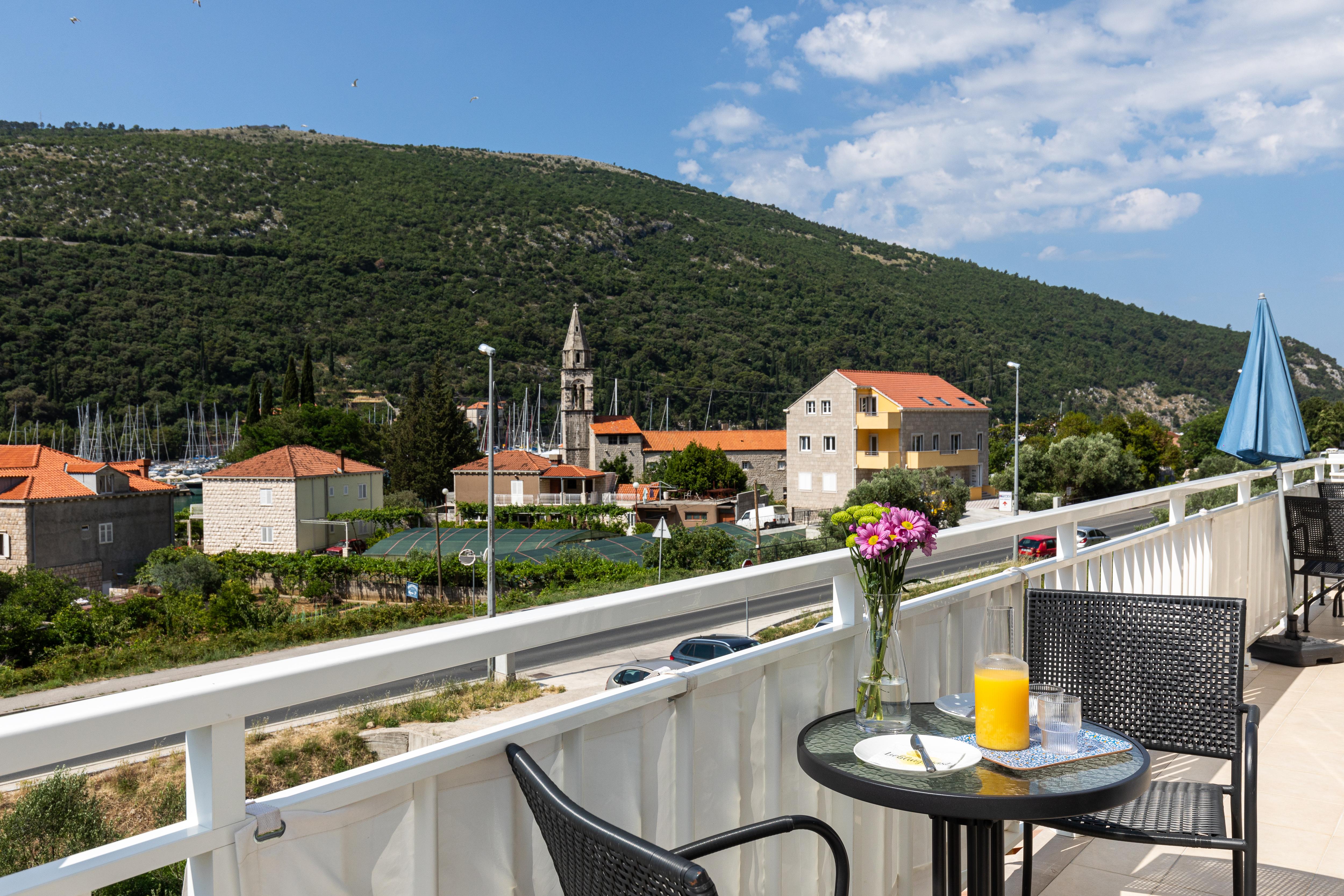 Apartments Silvija Quận Mokošica Ngoại thất bức ảnh