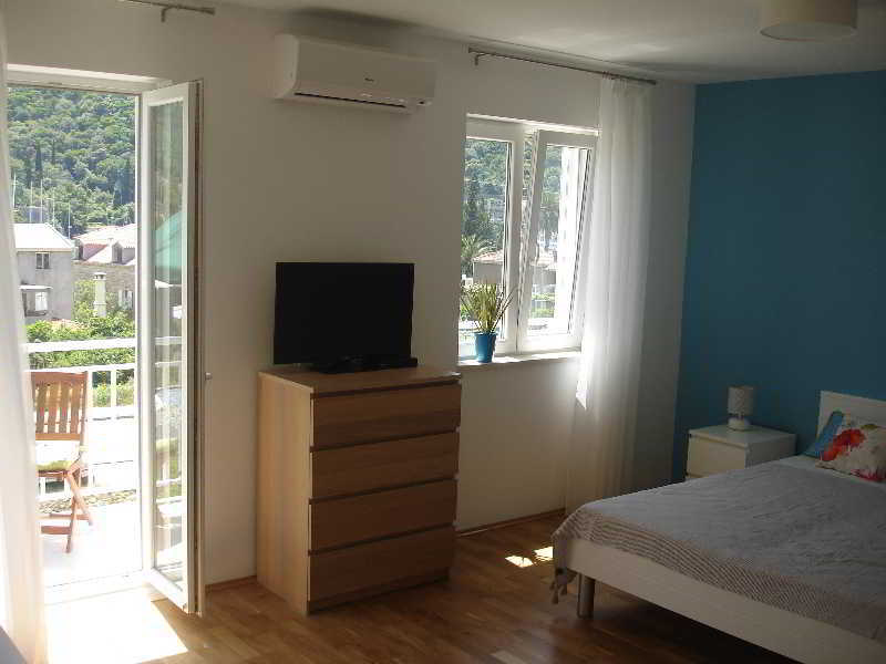 Apartments Silvija Quận Mokošica Ngoại thất bức ảnh