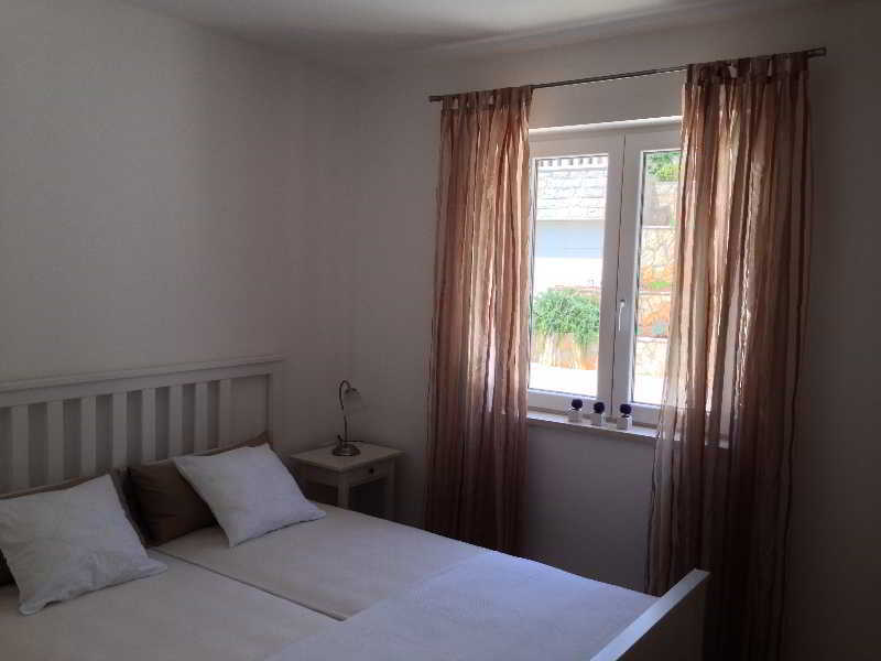 Apartments Silvija Quận Mokošica Ngoại thất bức ảnh